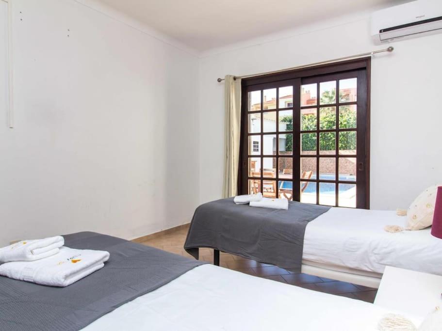 Villa Dogueno- Privat Pool & Privacy & Albufeira Center Dış mekan fotoğraf
